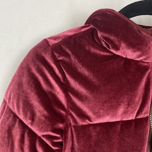 Old NAVY Velvet Dark Pink Puffer Jacket L (10-12) - Picture 3 of 13